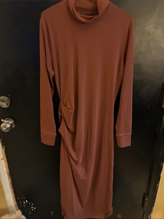 Athleta Dresses & Skirts - Athleta Industry Rust-Brown Turtleneck Maxi Dress M